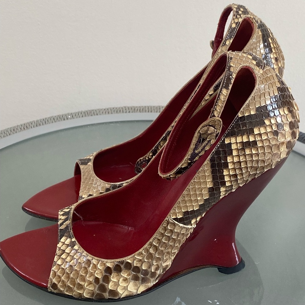 Yves Saint Laurent Python 🐍 open toe wedges